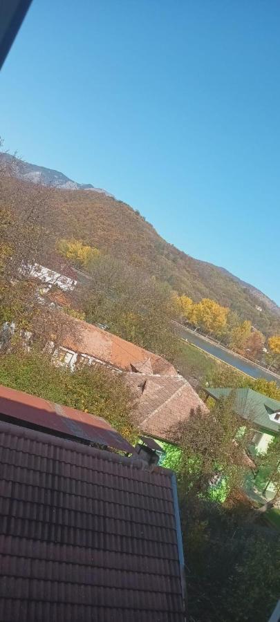 Apartament Mattias Călimăneşti Εξωτερικό φωτογραφία